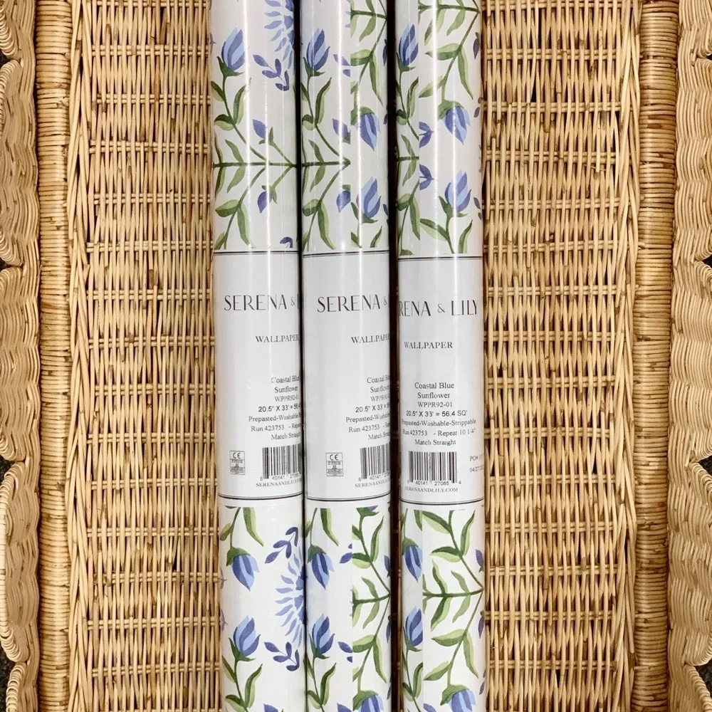 NEW Serena & Lily Sunflower Wallpaper-Coastal Blue